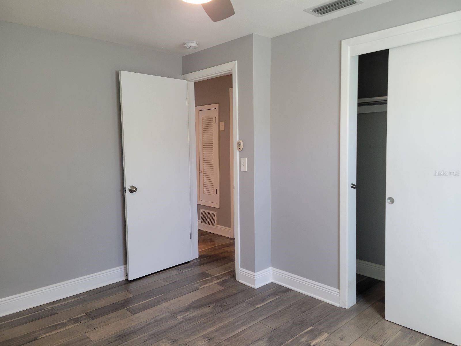 Image 27 of 28 For 831 4th Avenue Nw