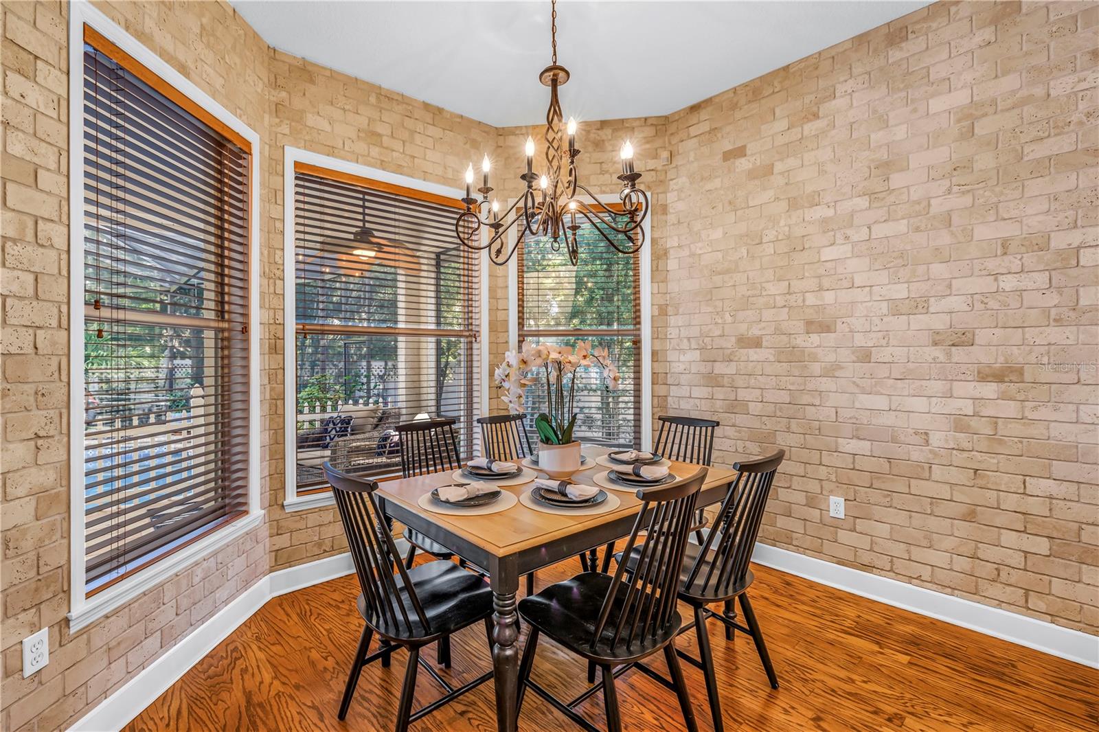 Image 23 of 77 For 10403 Carroll Cove Place