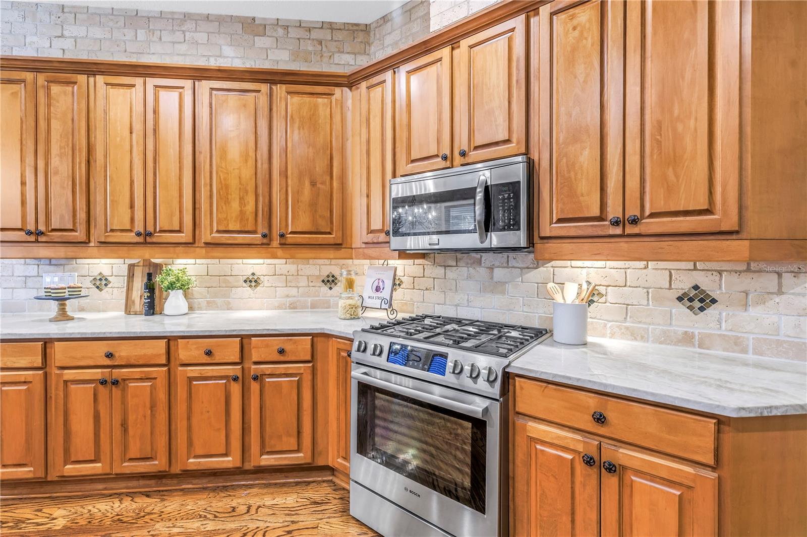 Image 31 of 77 For 10403 Carroll Cove Place