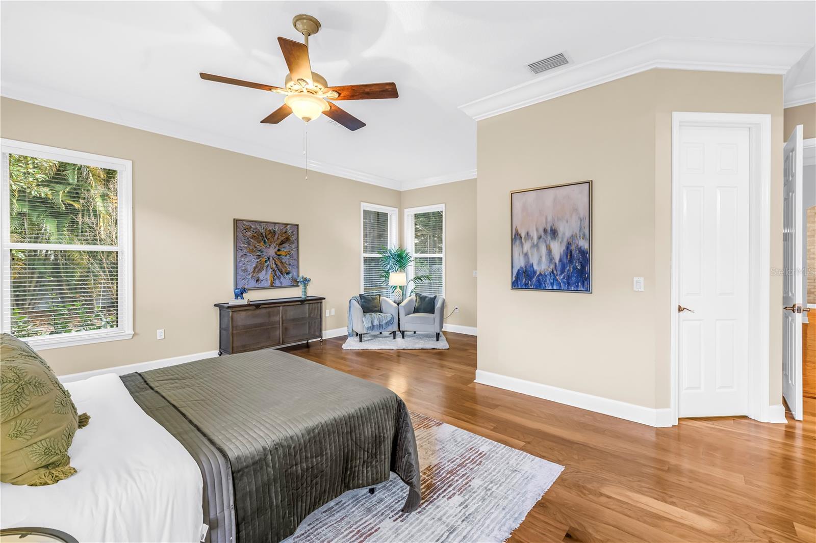 Image 33 of 77 For 10403 Carroll Cove Place