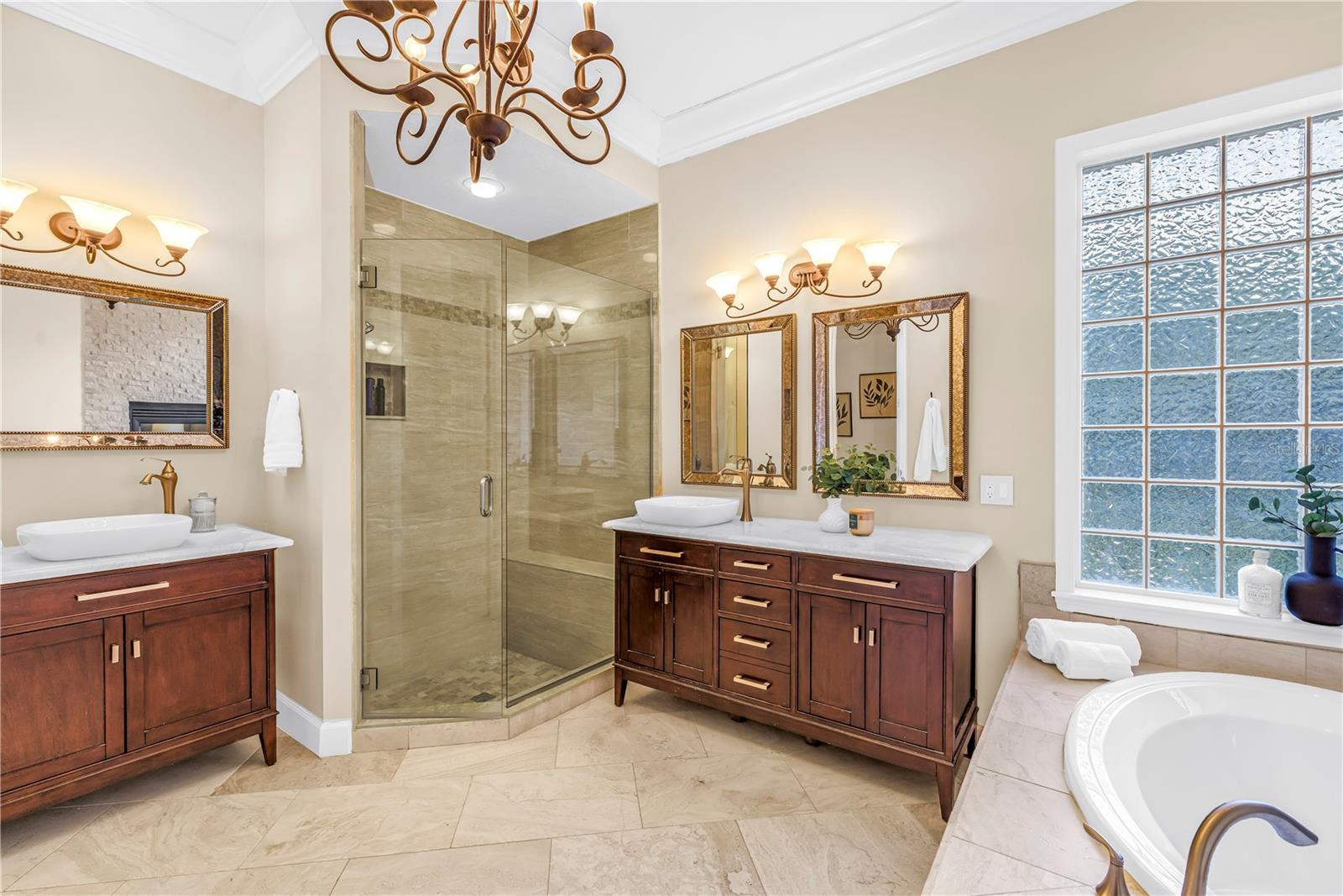 Image 36 of 77 For 10403 Carroll Cove Place