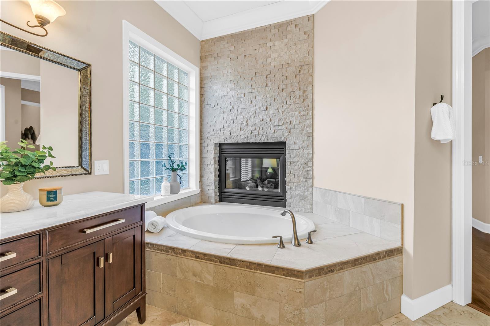 Image 38 of 77 For 10403 Carroll Cove Place