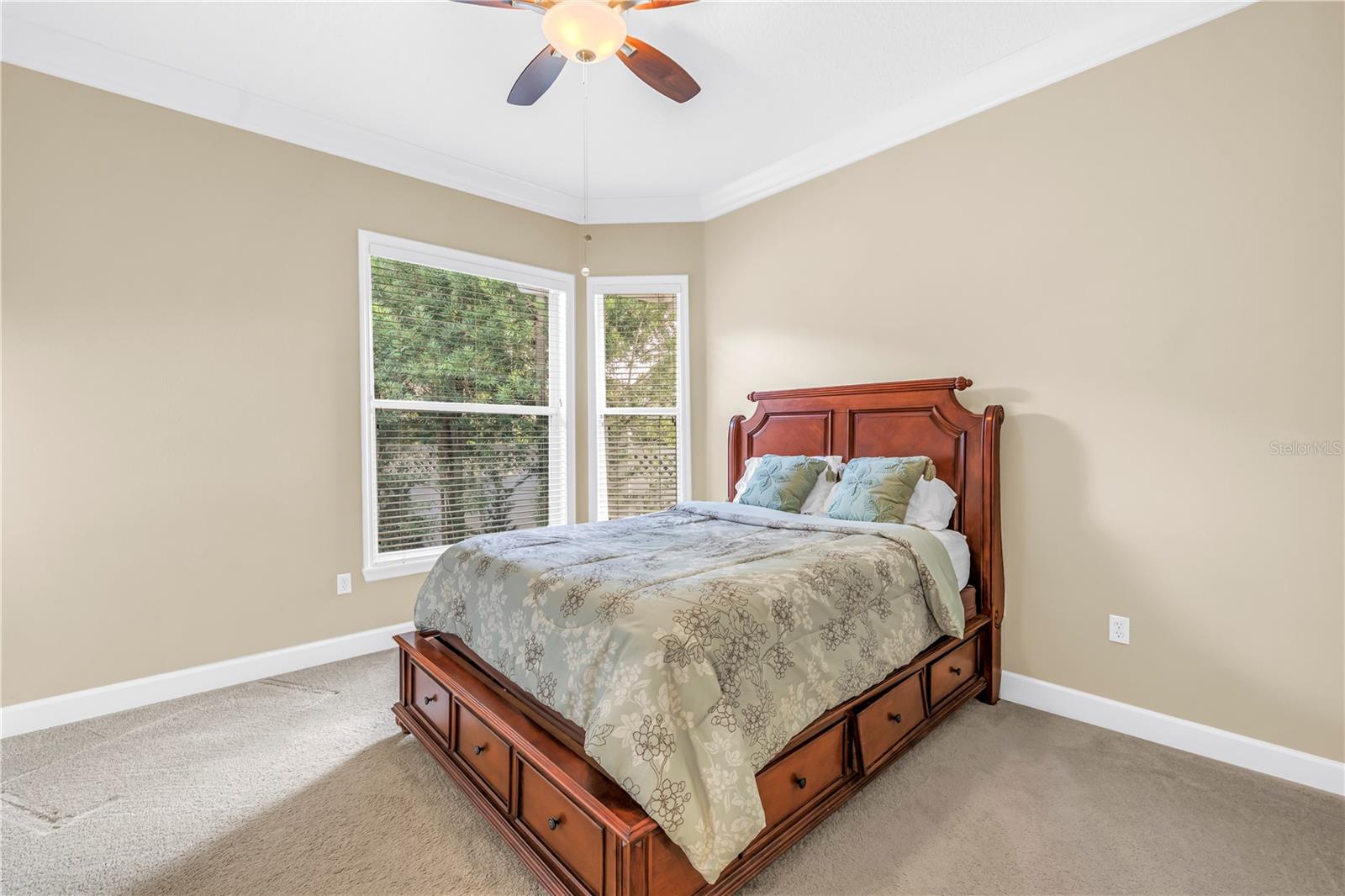 Image 45 of 77 For 10403 Carroll Cove Place