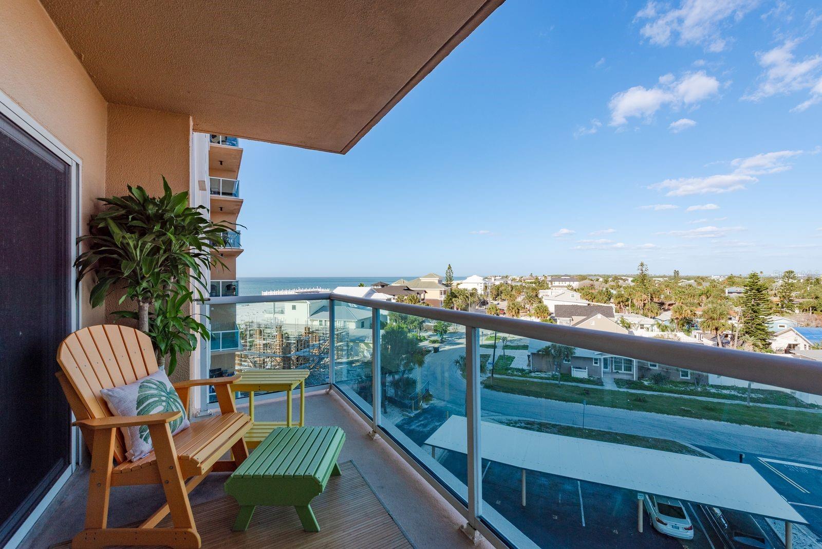 Image 3 of 23 For 880 Mandalay Avenue N404