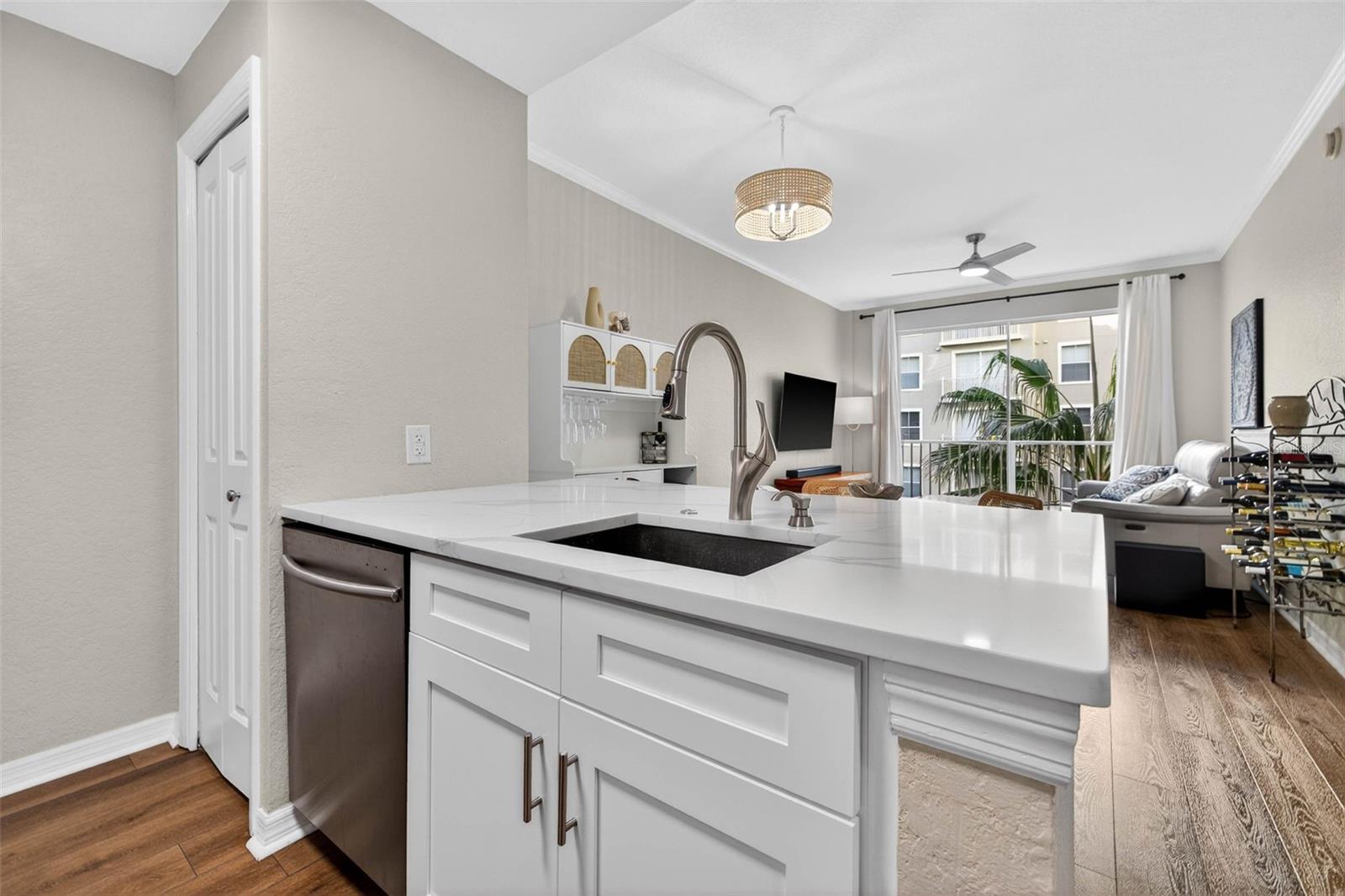 Image 4 of 36 For 700 Harbour Island Boulevard 443