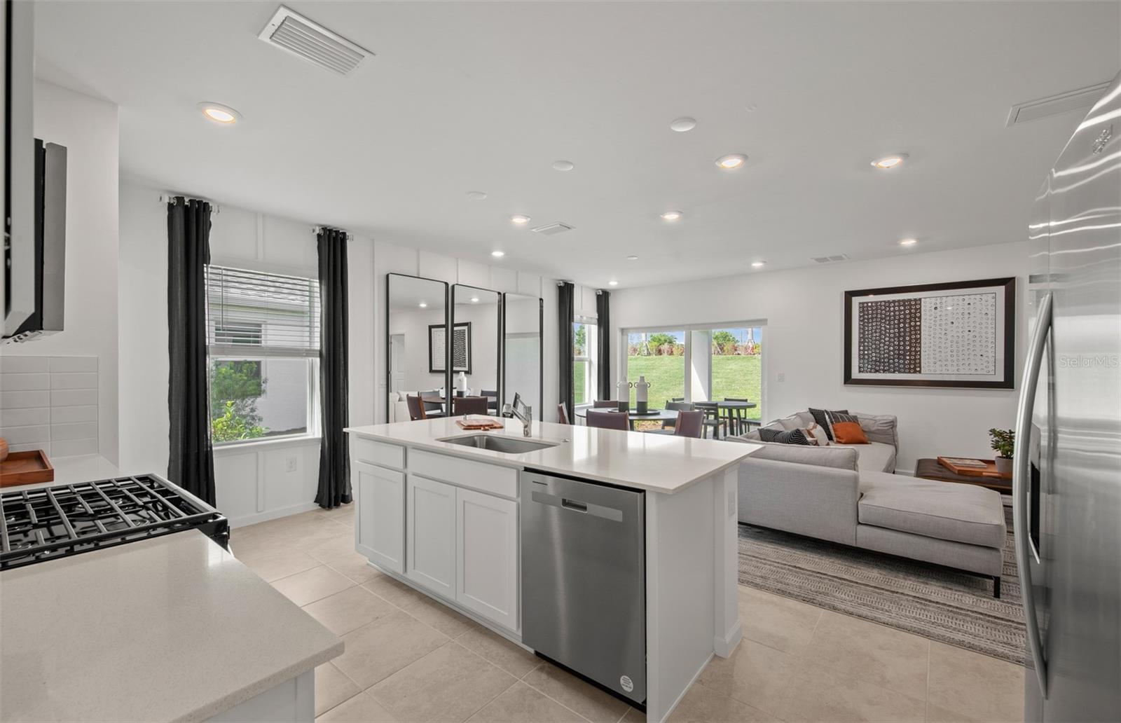 Image 6 of 18 For 814 Balleby Trail