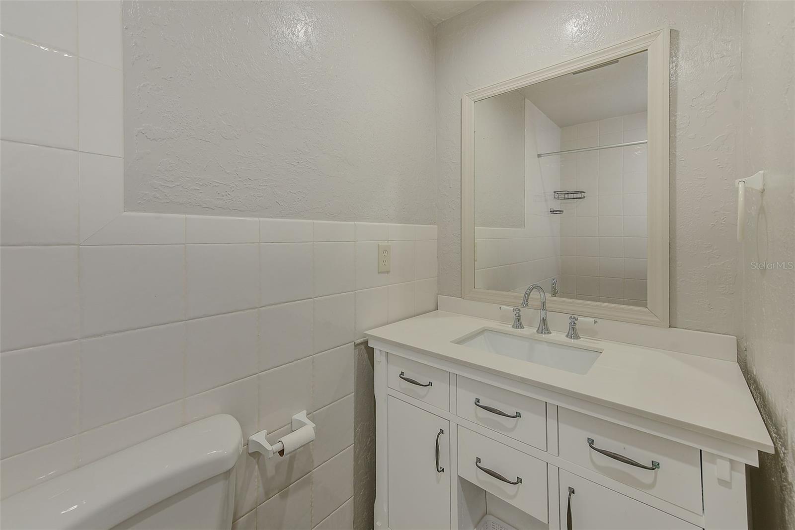 Image 19 of 49 For 969 2nd Avenue Ne