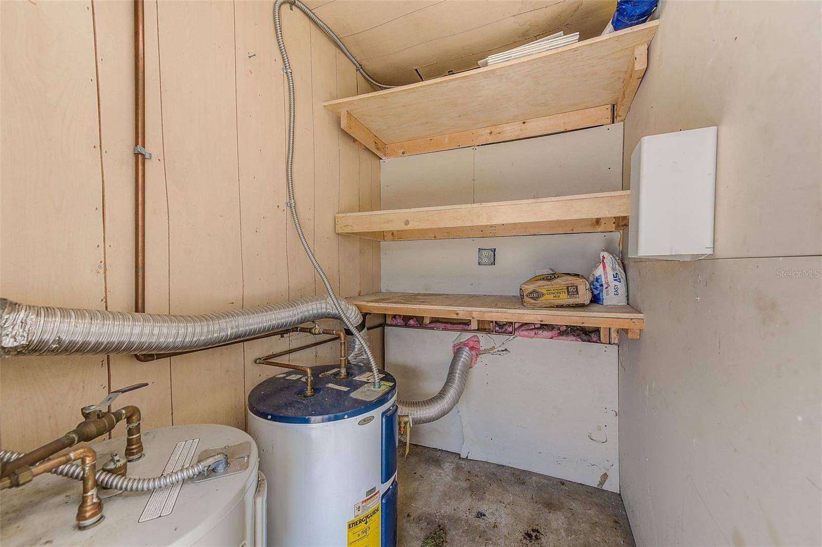 Image 27 of 49 For 969 2nd Avenue Ne