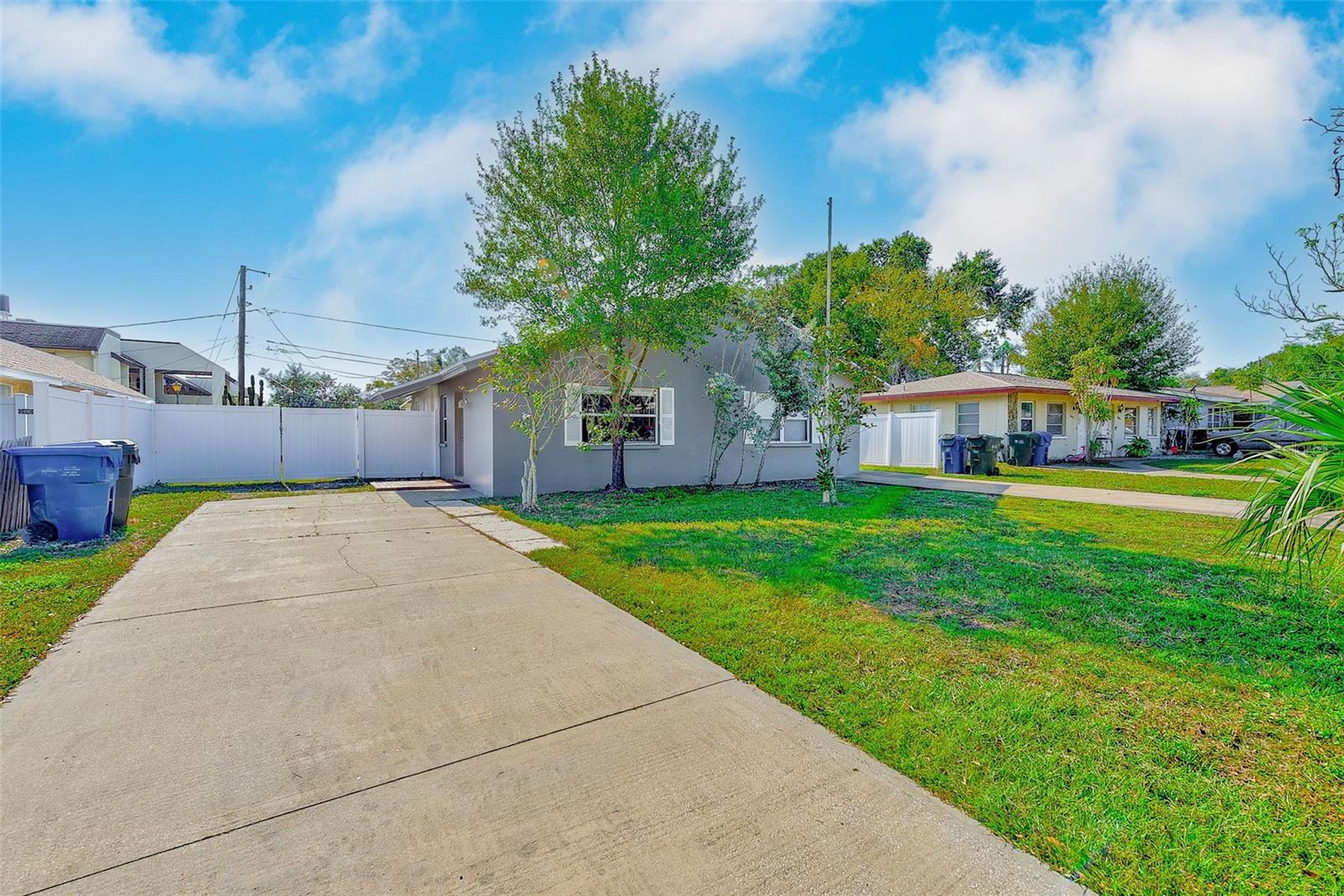 Image 5 of 49 For 969 2nd Avenue Ne