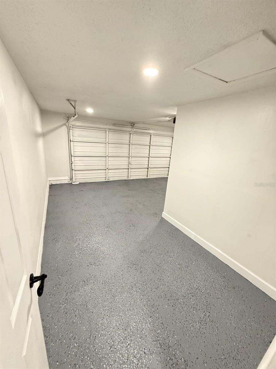 Listing photo id 20 for 4107 Denage Court