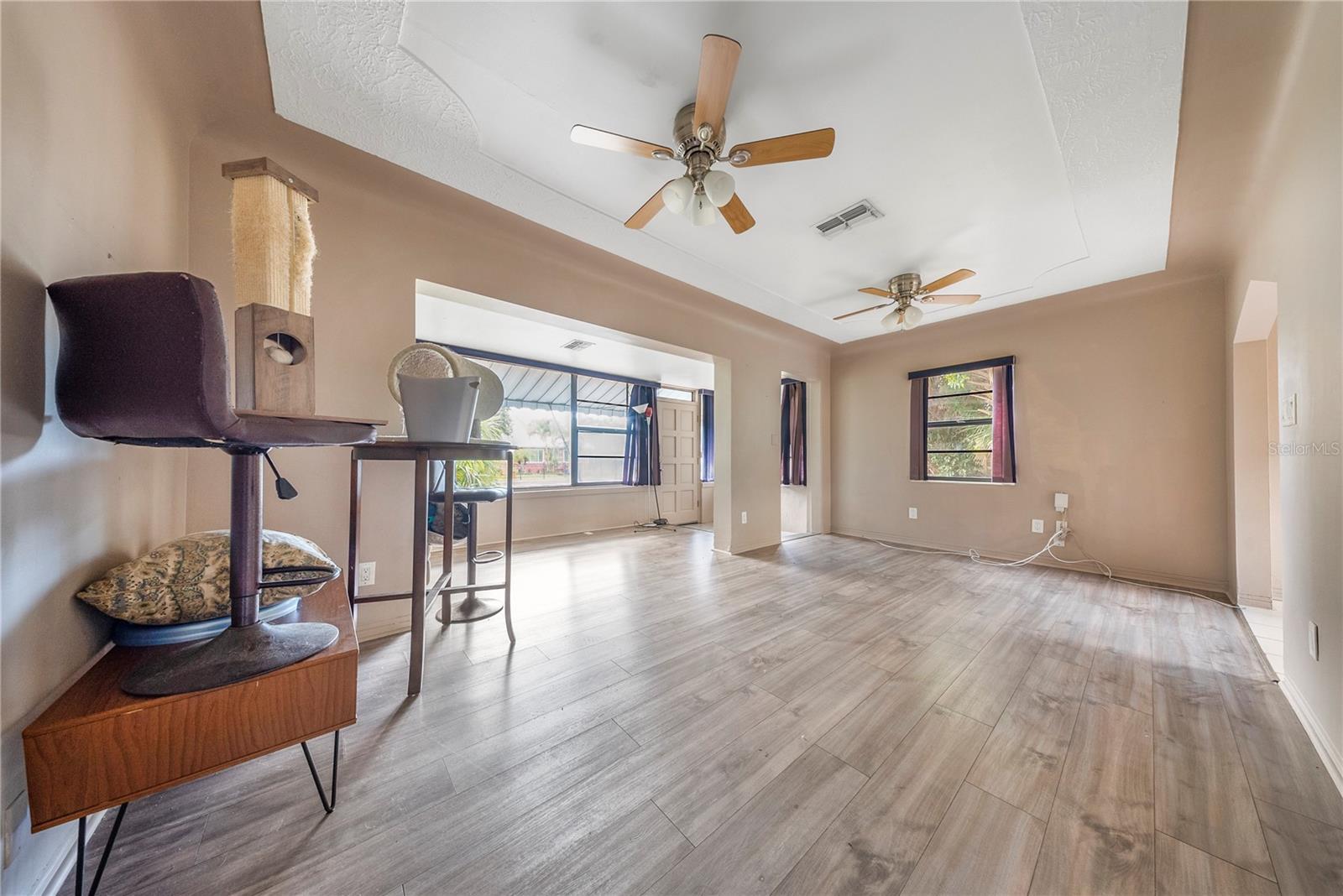 Image 10 of 65 For 517 41st Avenue S