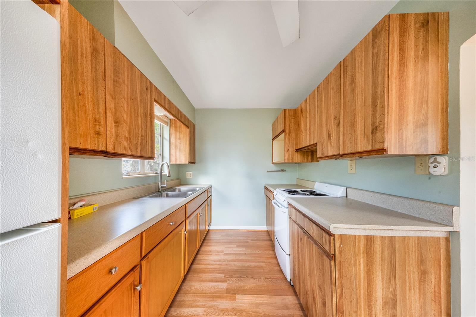 Image 40 of 65 For 517 41st Avenue S