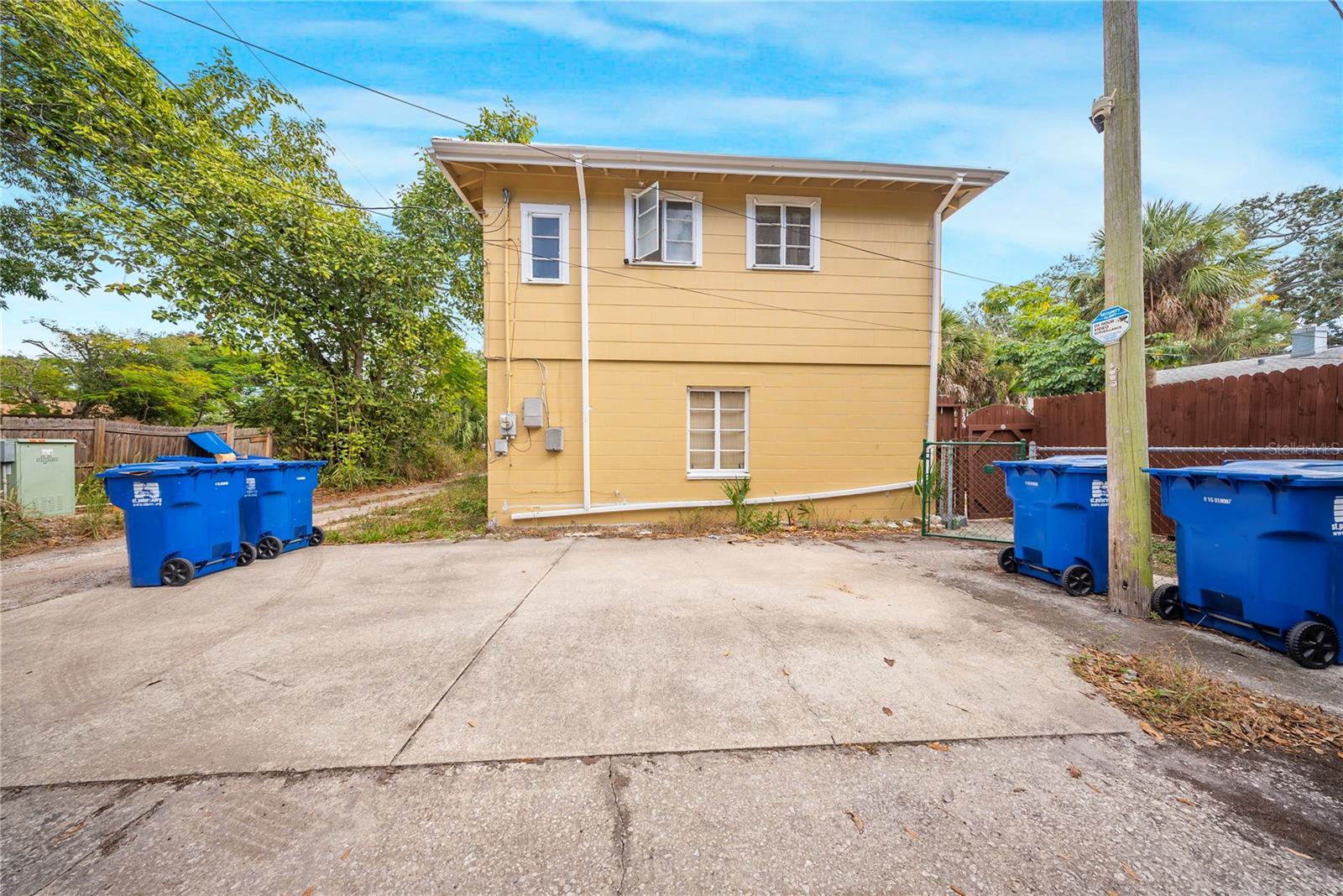 Image 62 of 65 For 517 41st Avenue S