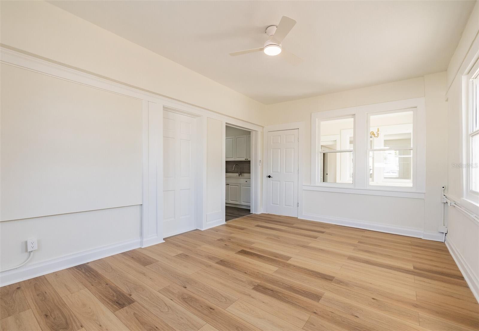 Image 17 of 27 For 218 Pinellas Avenue