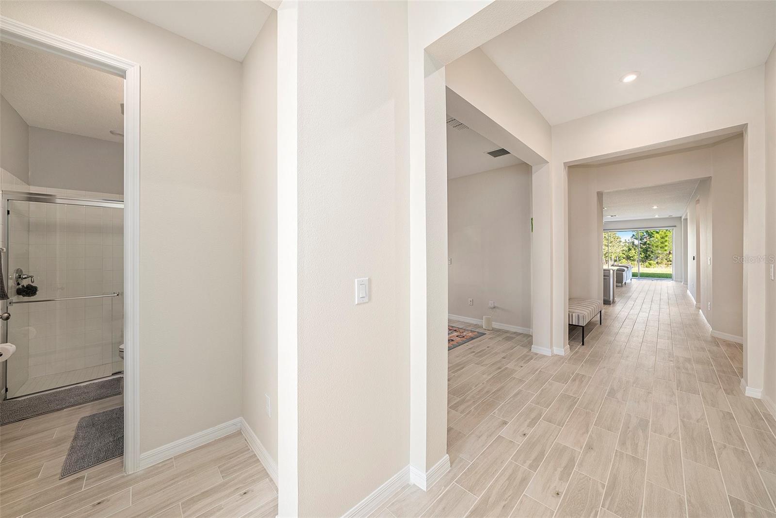 Image 10 of 41 For 33410 Castaway Loop