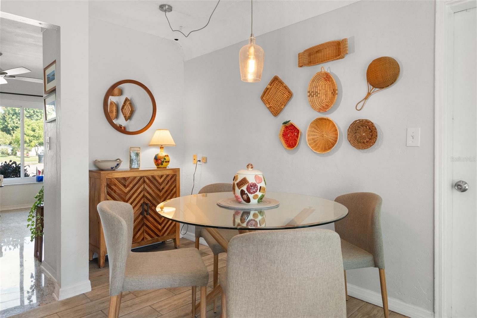 Image 14 of 36 For 4322 22nd Avenue N