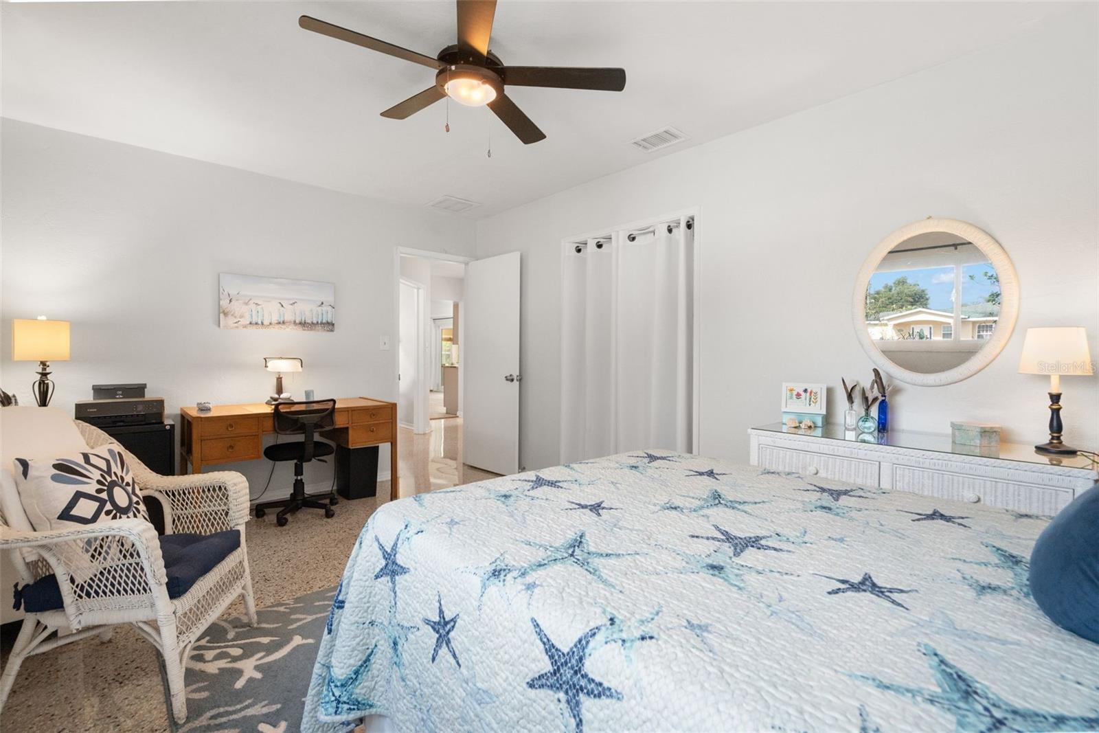 Image 21 of 36 For 4322 22nd Avenue N