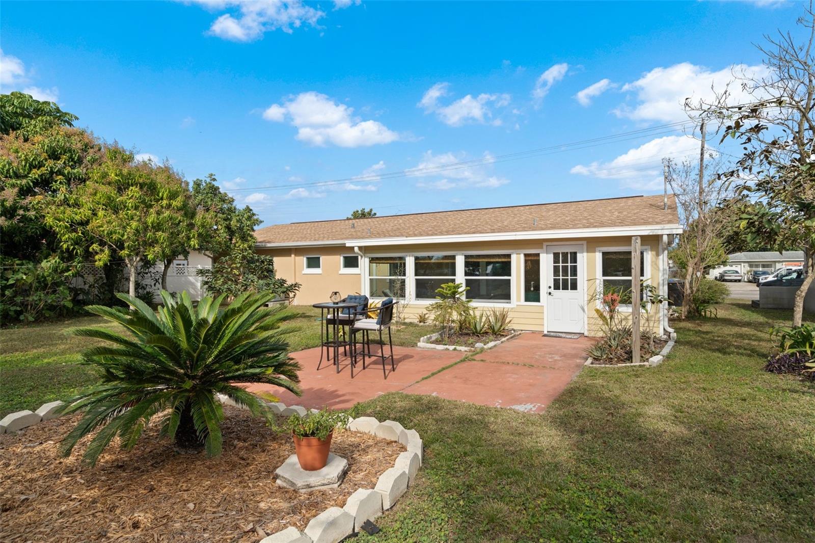 Image 27 of 36 For 4322 22nd Avenue N