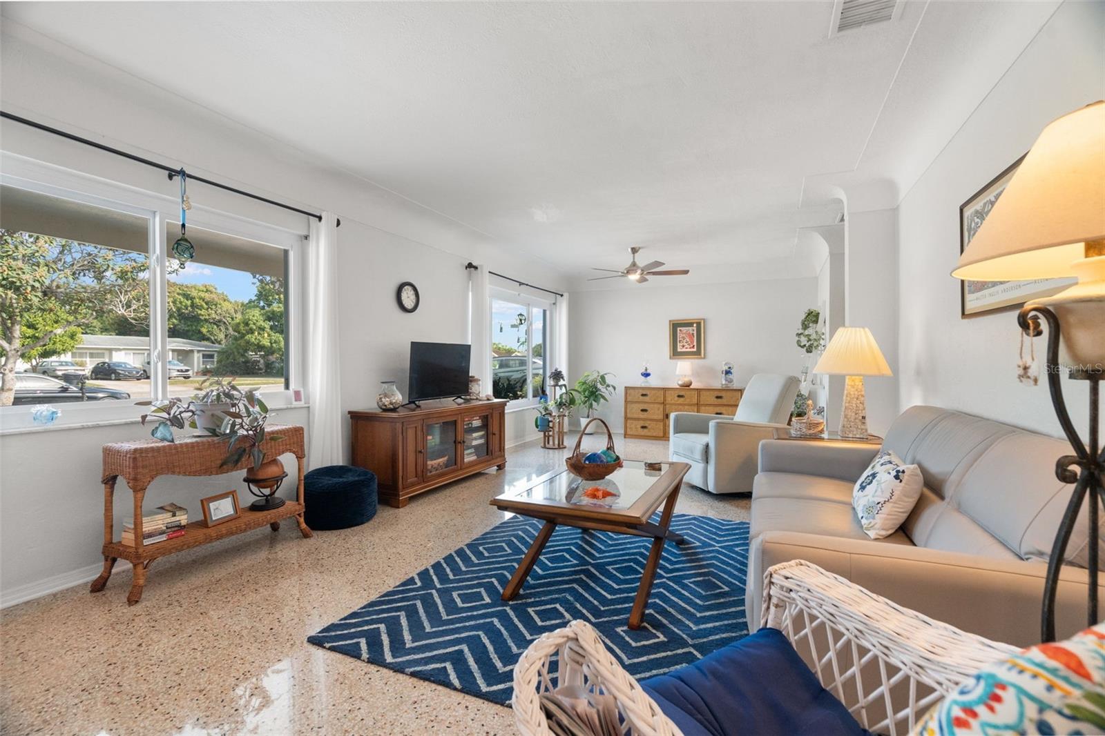 Image 6 of 36 For 4322 22nd Avenue N