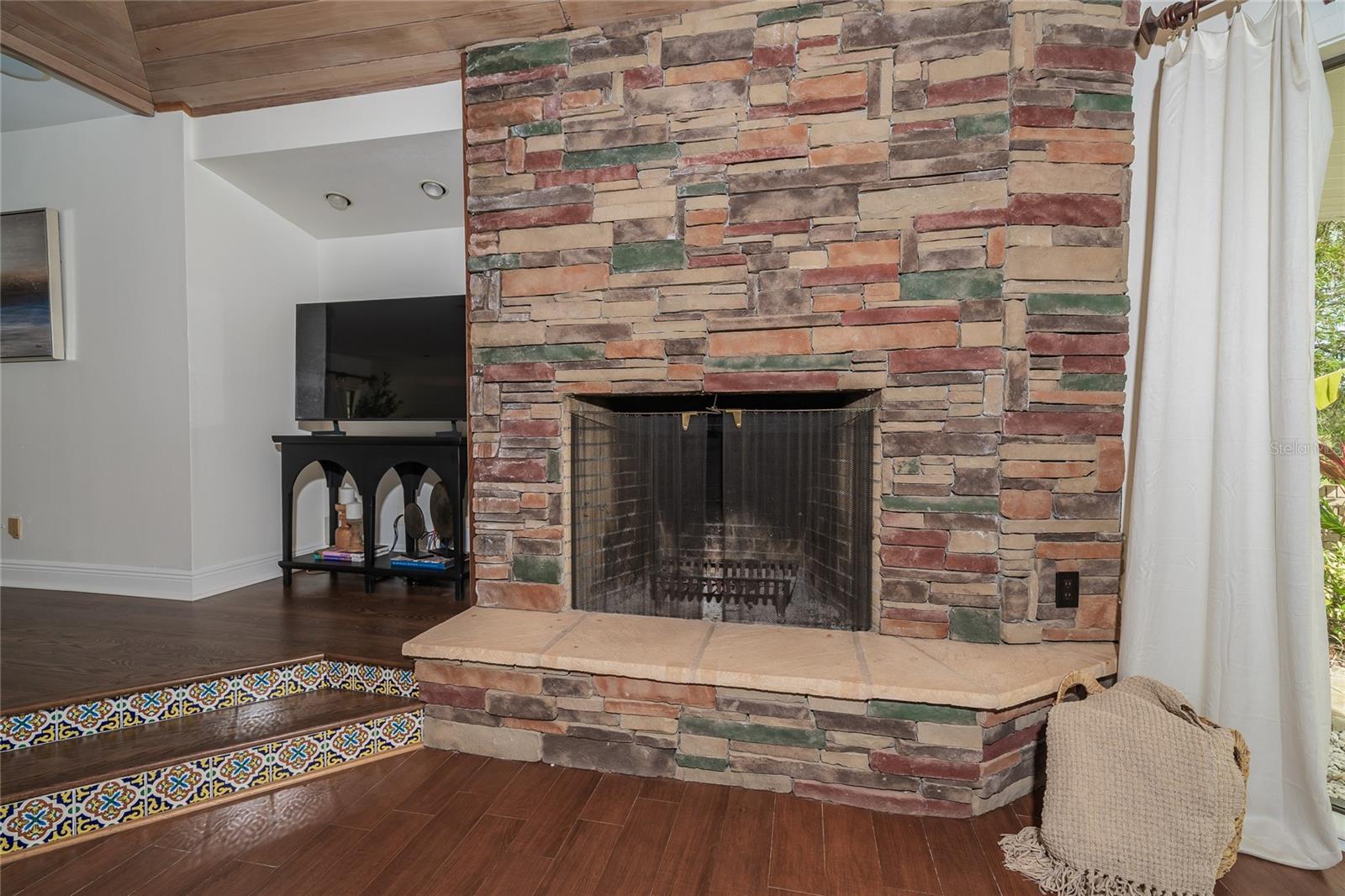 Image 10 of 88 For 4302 Carrollwood Village Drive