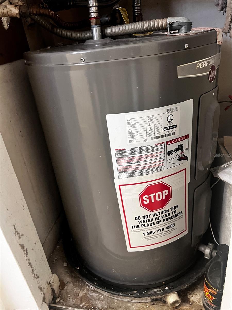 Image 16 of 16 For 6312 Newtown Circle 12b4