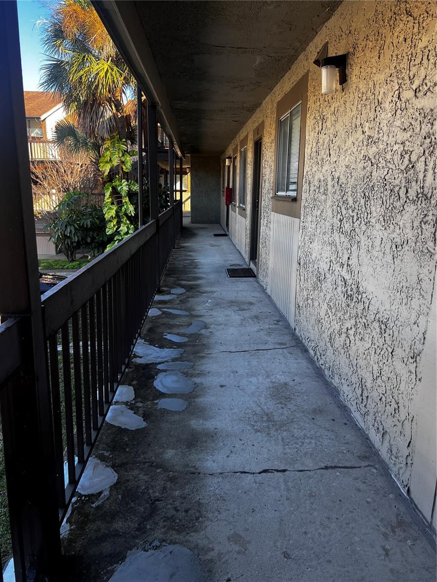 Image 7 of 16 For 6312 Newtown Circle 12b4