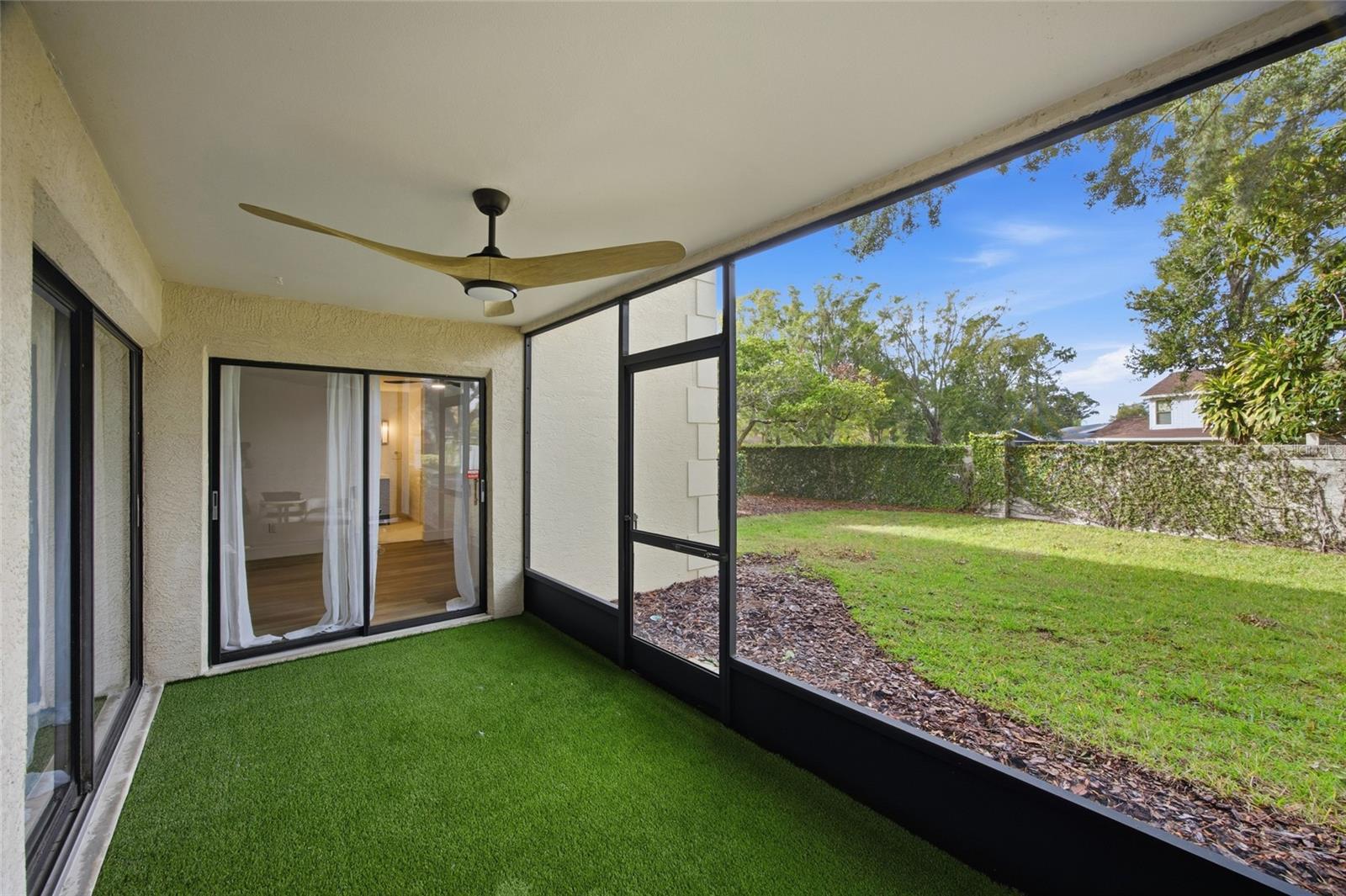 Image 25 of 30 For 13025 Village Chase Circle