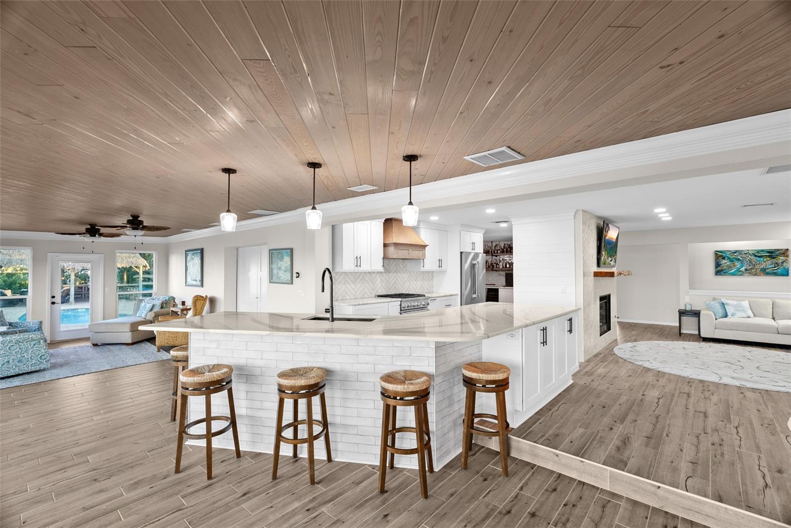 Image 49 of 91 For 5791 Westshore Drive