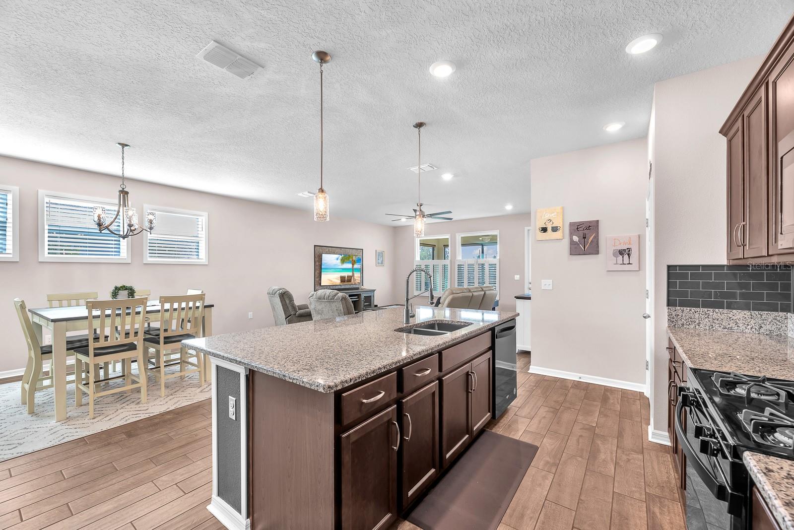 Image 10 of 51 For 6230 Plover Meadow Street