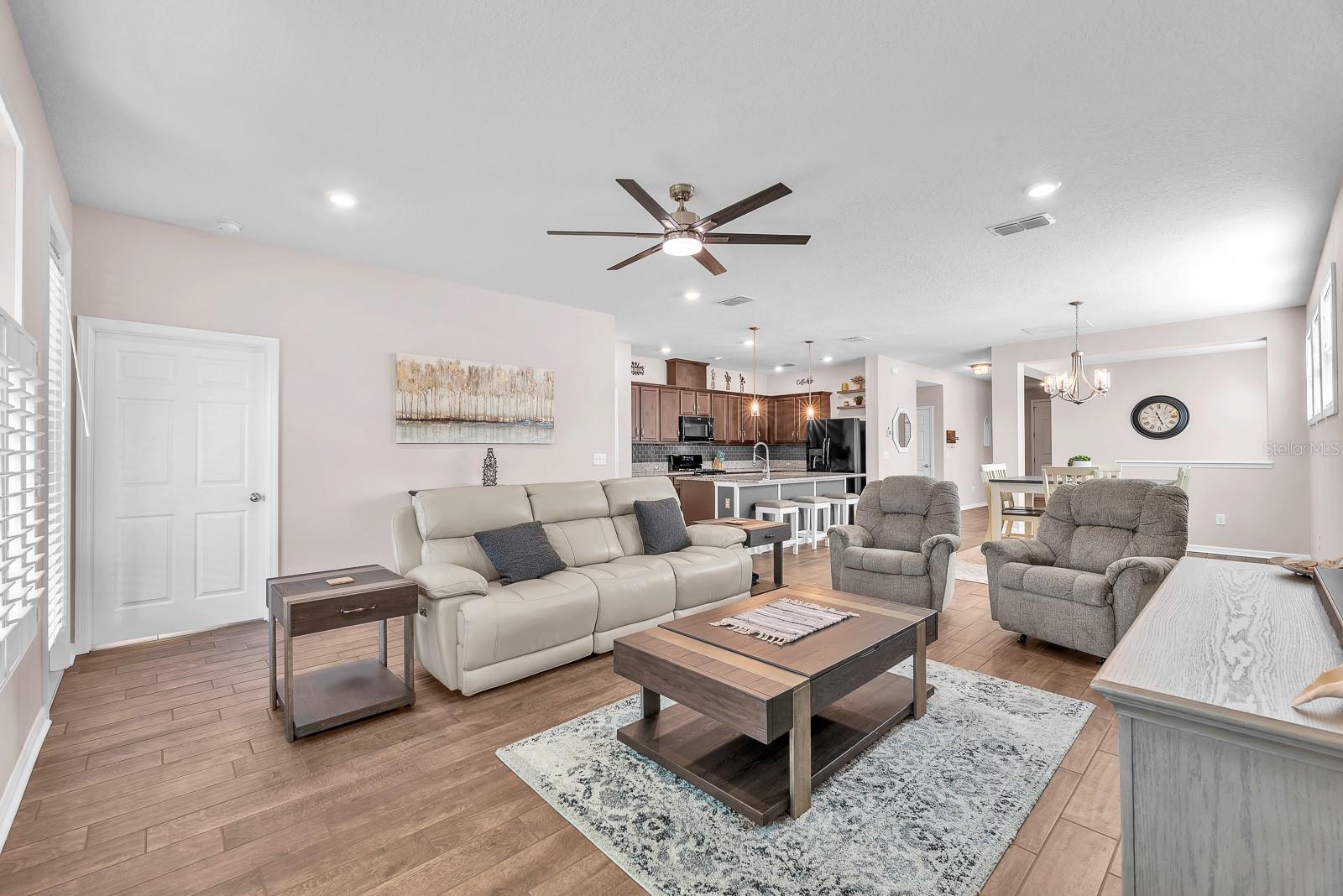 Image 14 of 51 For 6230 Plover Meadow Street