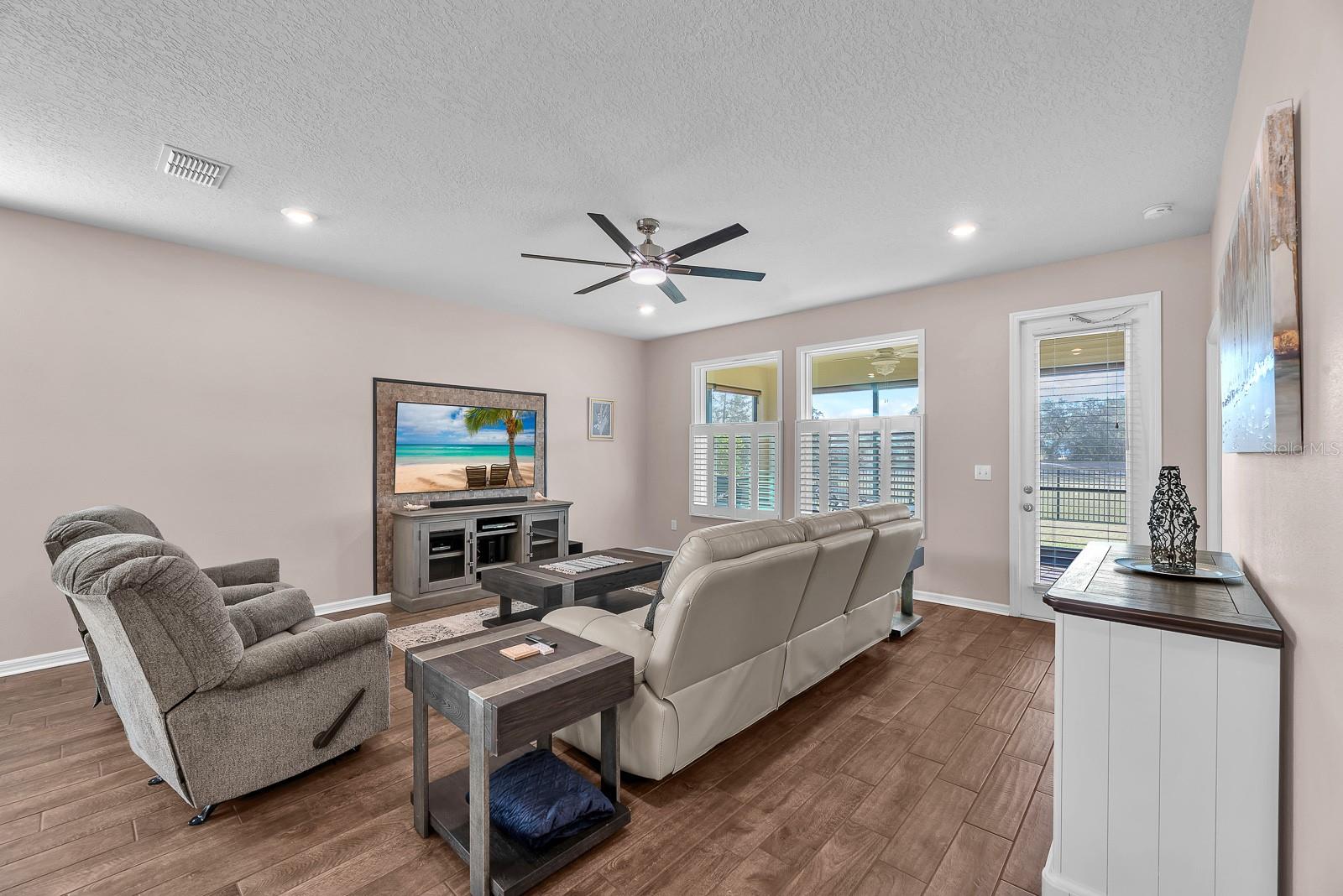 Image 15 of 51 For 6230 Plover Meadow Street