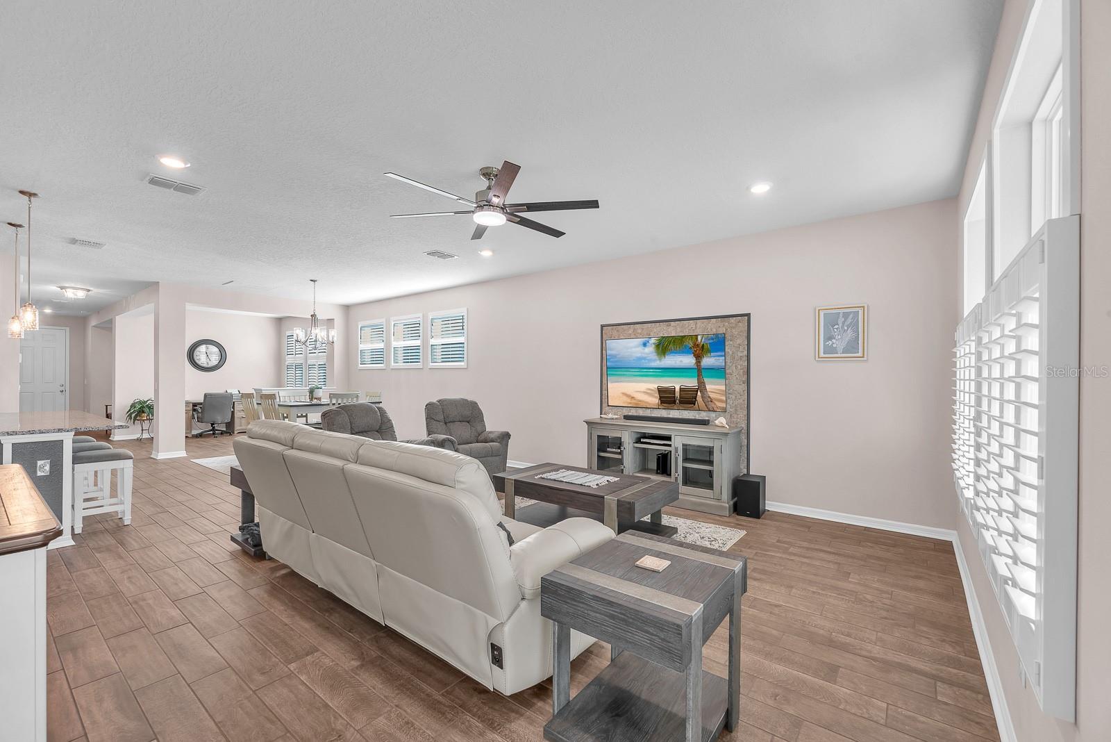 Image 16 of 51 For 6230 Plover Meadow Street