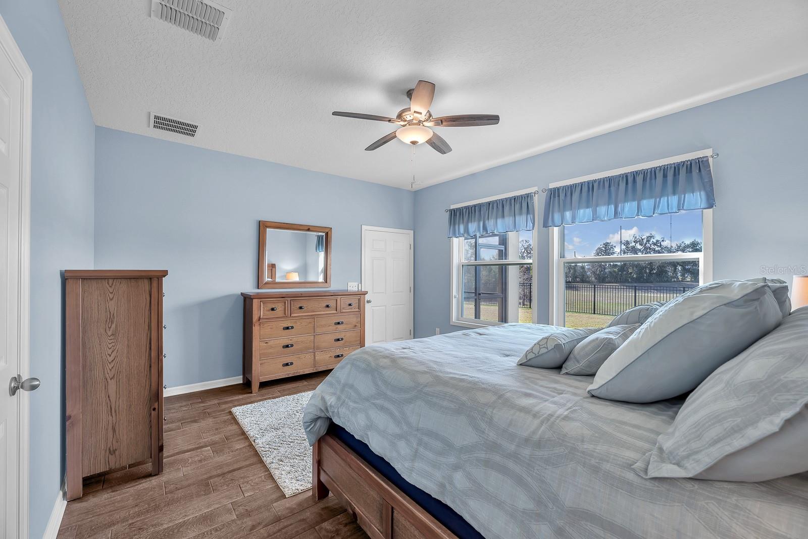 Image 19 of 51 For 6230 Plover Meadow Street