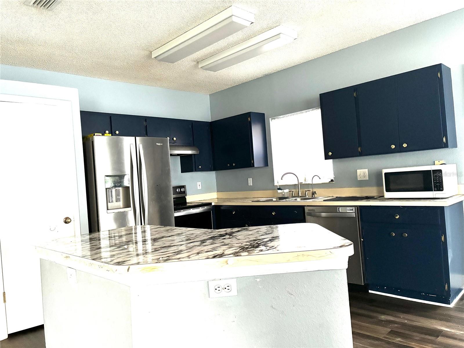 Image 10 of 22 For 5126 Corvette Dr