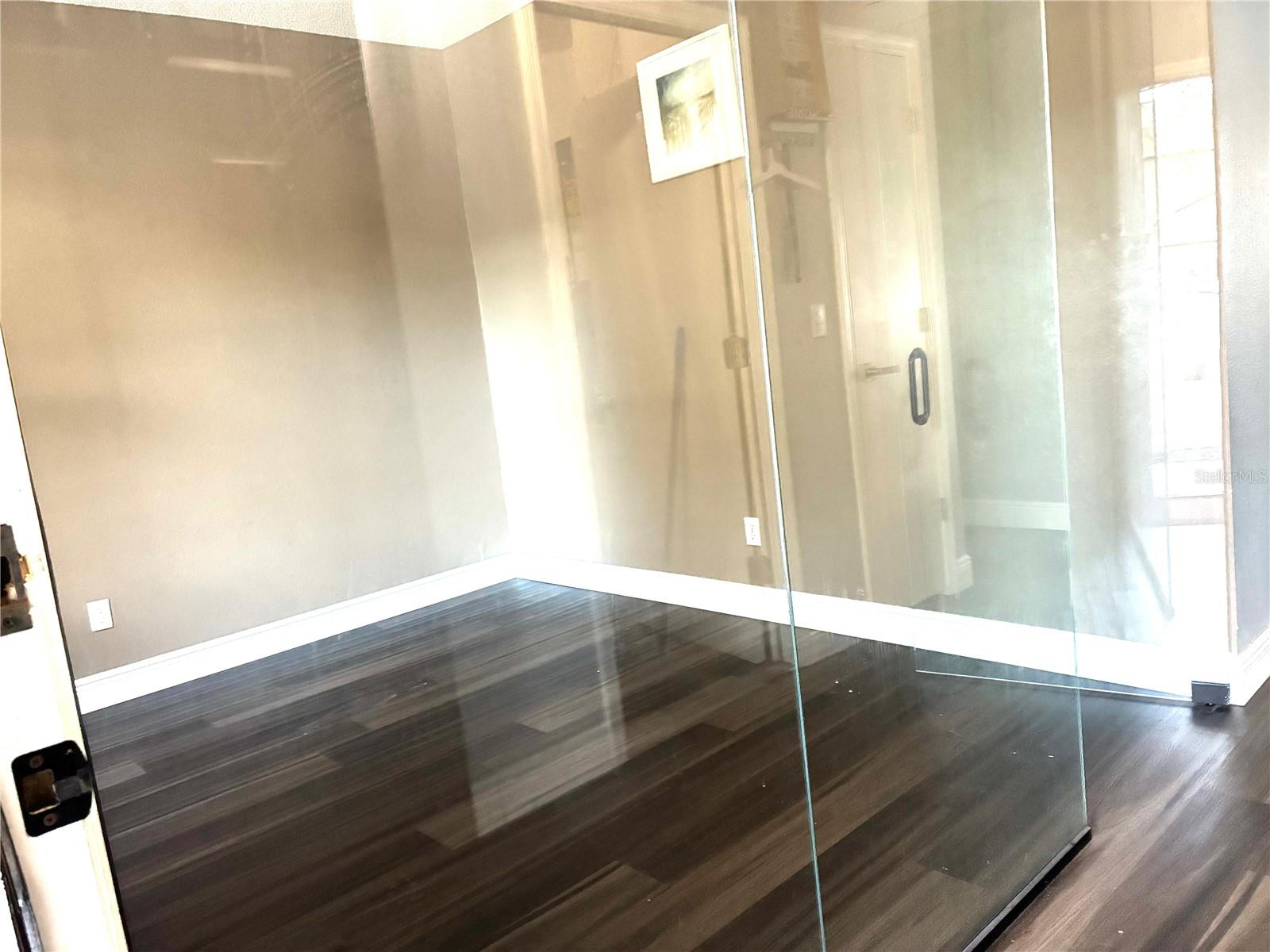 Image 5 of 22 For 5126 Corvette Dr