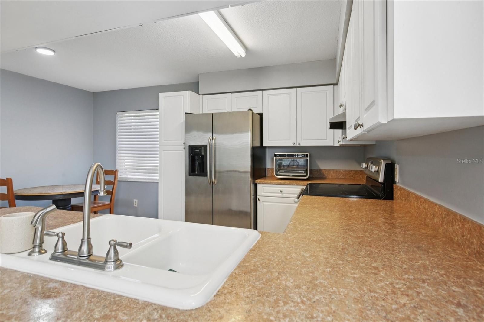 Image 11 of 43 For 3501 Reynolds Street