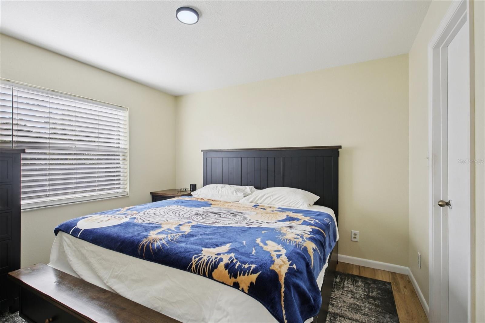 Image 16 of 43 For 3501 Reynolds Street