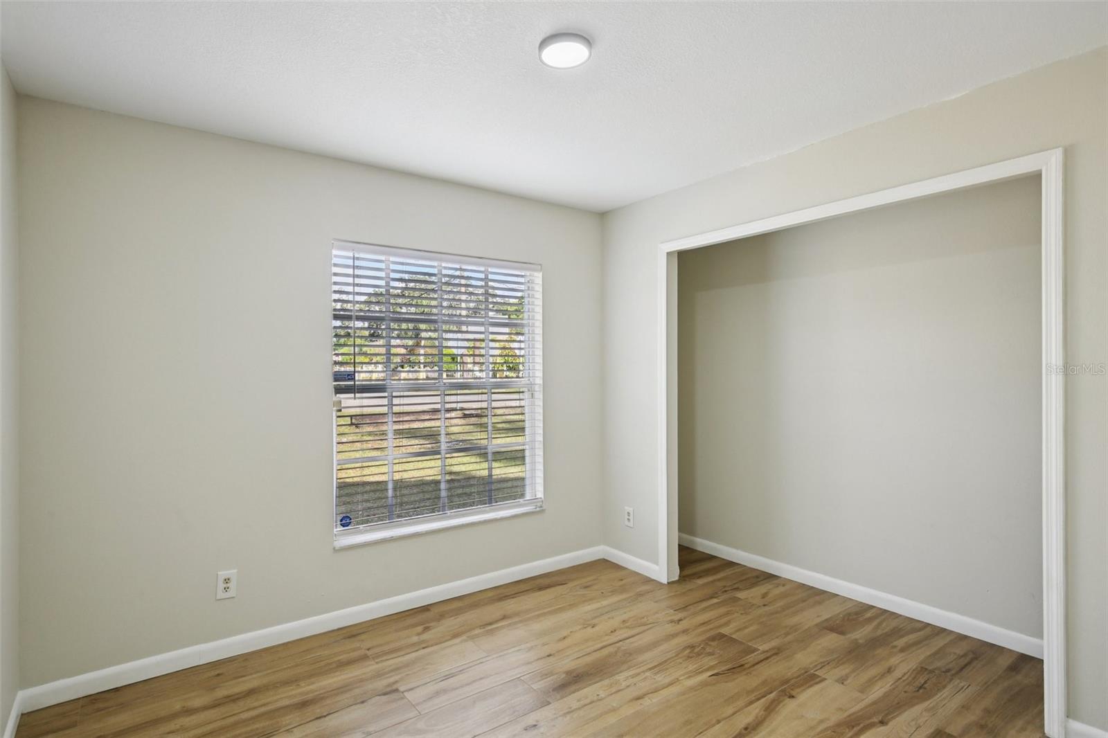 Image 20 of 43 For 3501 Reynolds Street