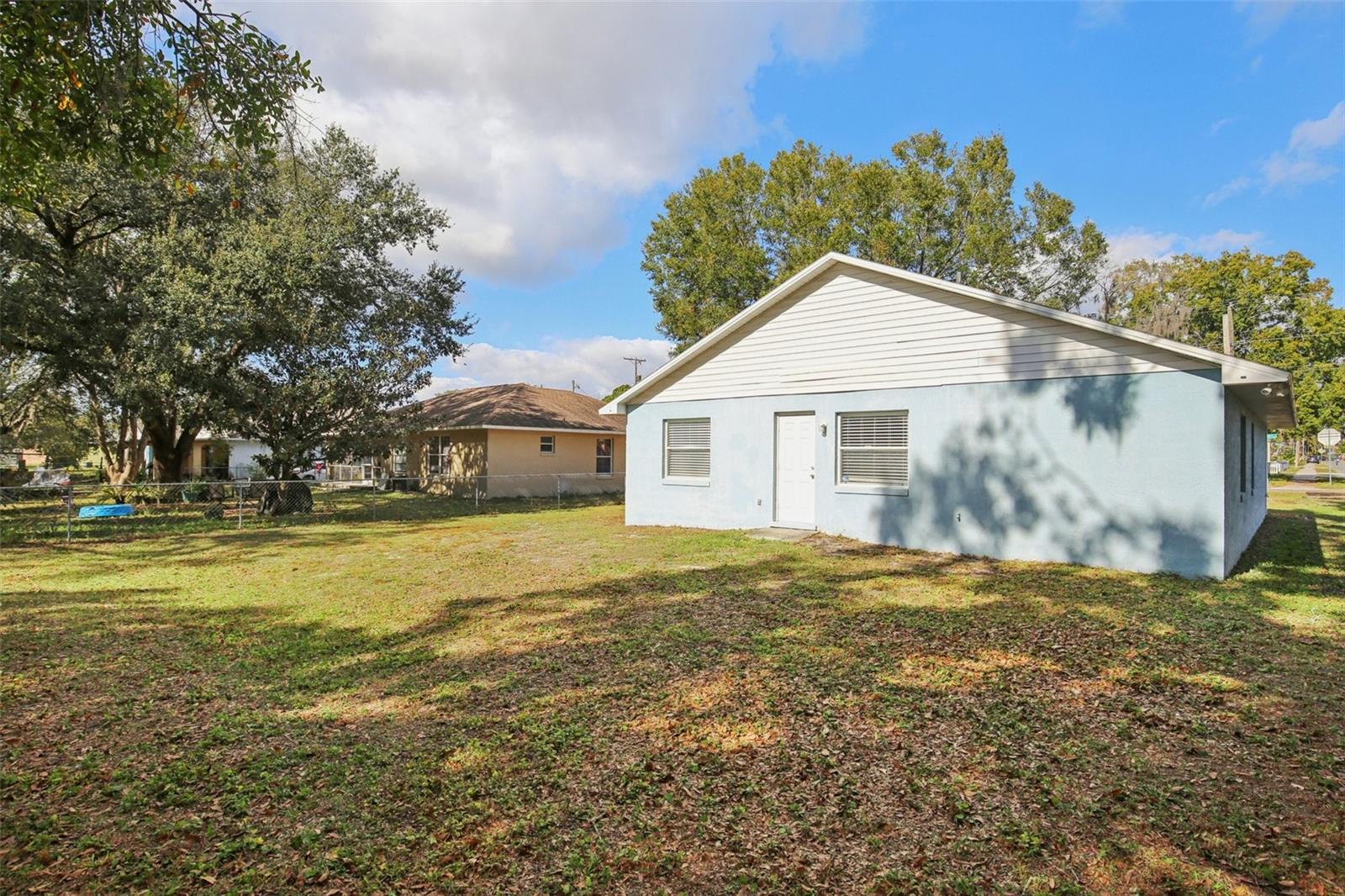 Image 29 of 43 For 3501 Reynolds Street