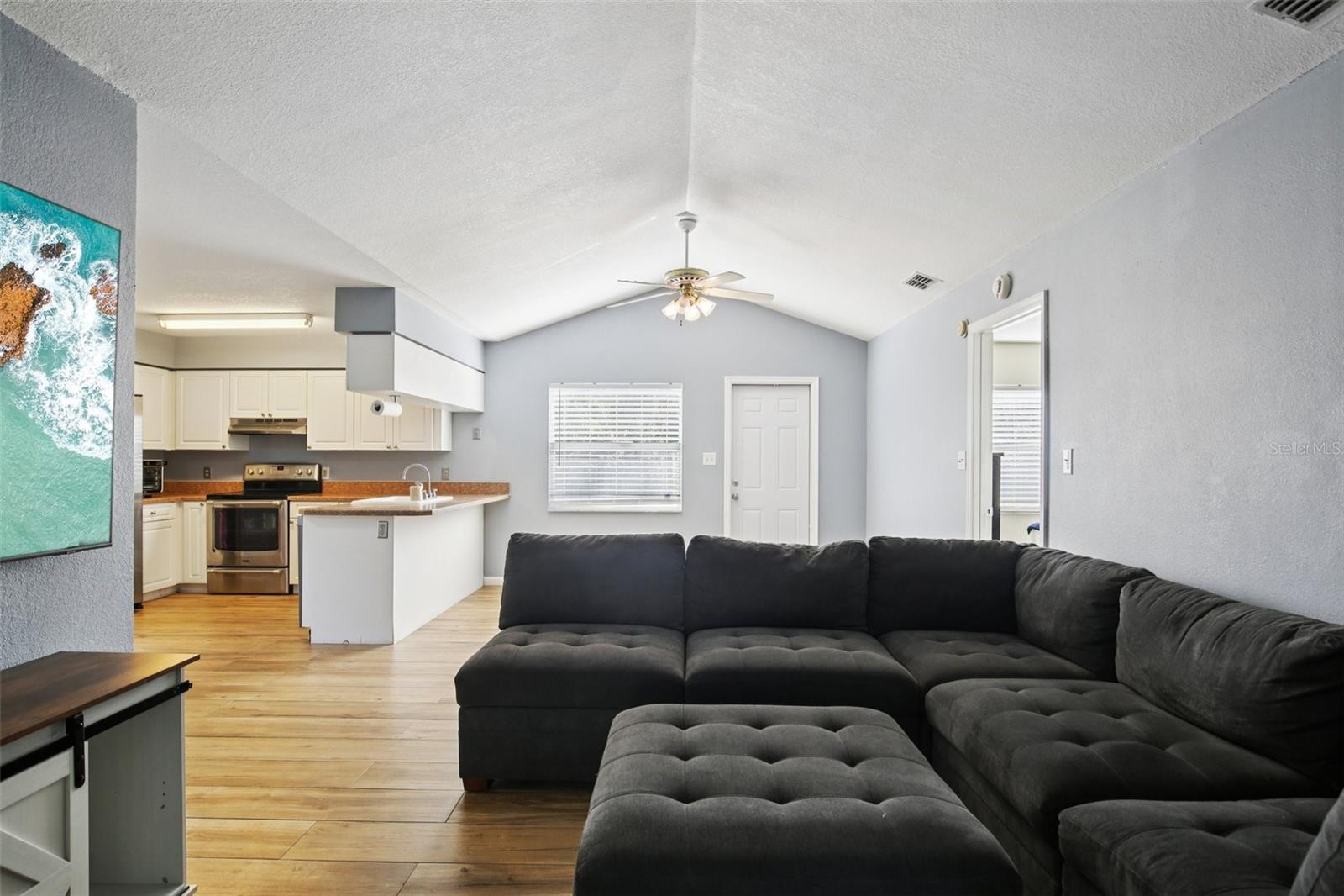 Image 7 of 43 For 3501 Reynolds Street