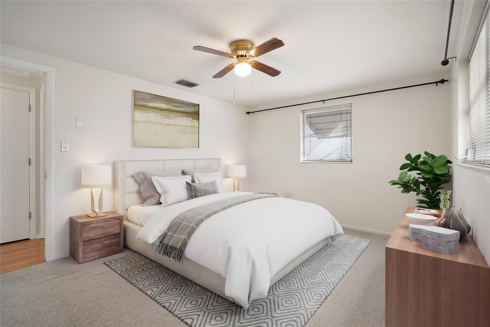 Image 18 of 39 For 4853 Manor Drive