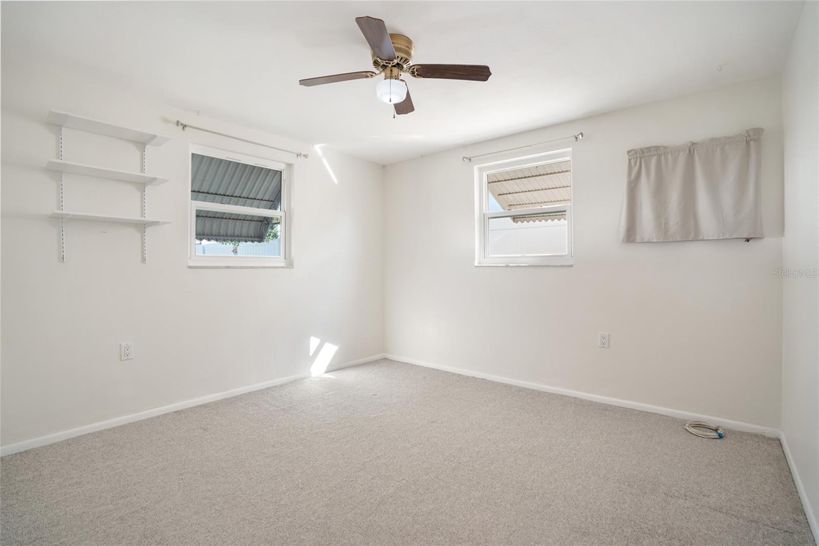 Image 23 of 39 For 4853 Manor Drive