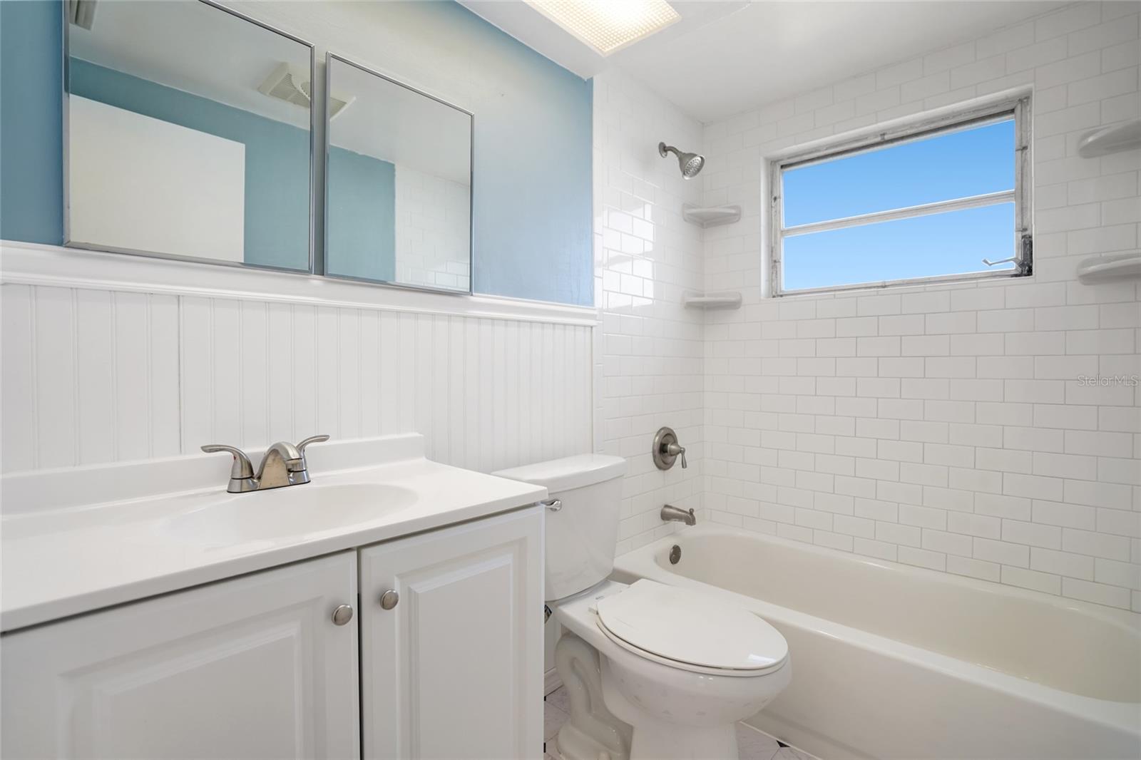 Image 26 of 39 For 4853 Manor Drive