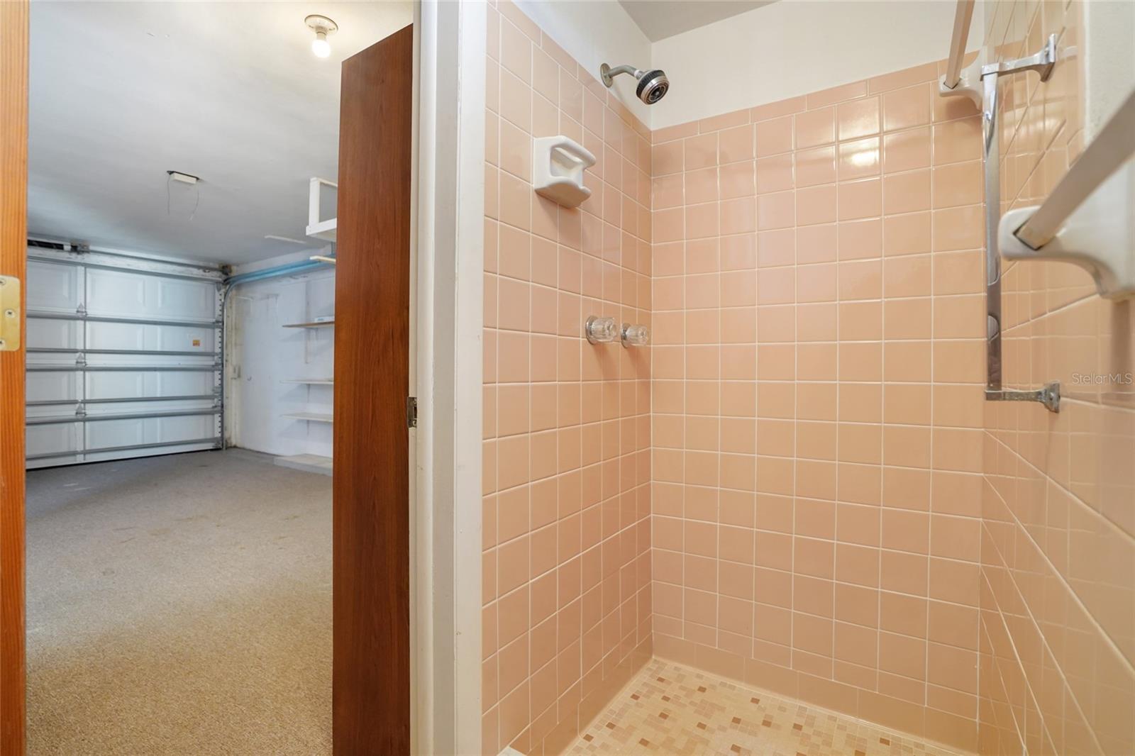 Image 28 of 39 For 4853 Manor Drive