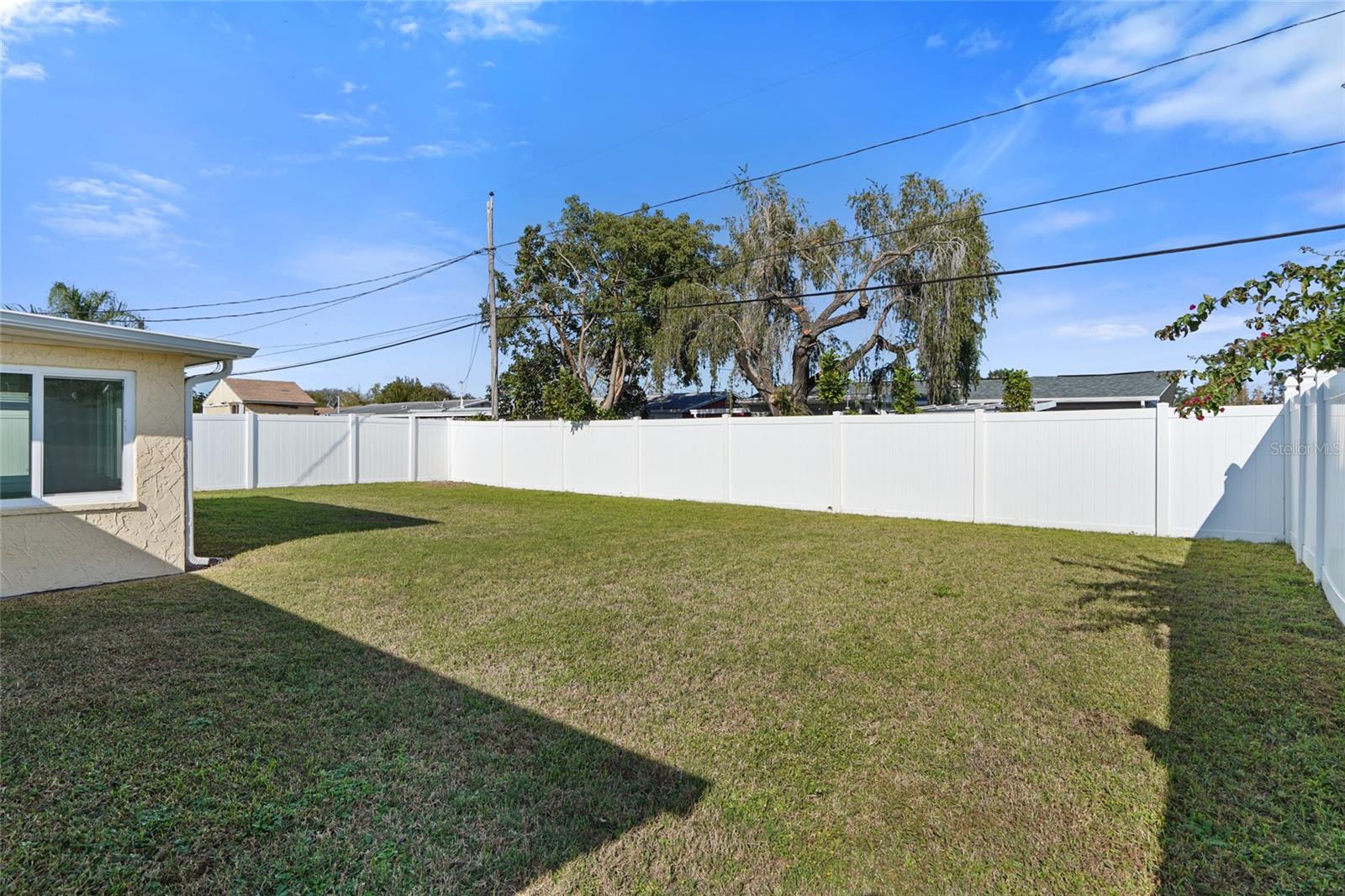 Image 35 of 39 For 4853 Manor Drive