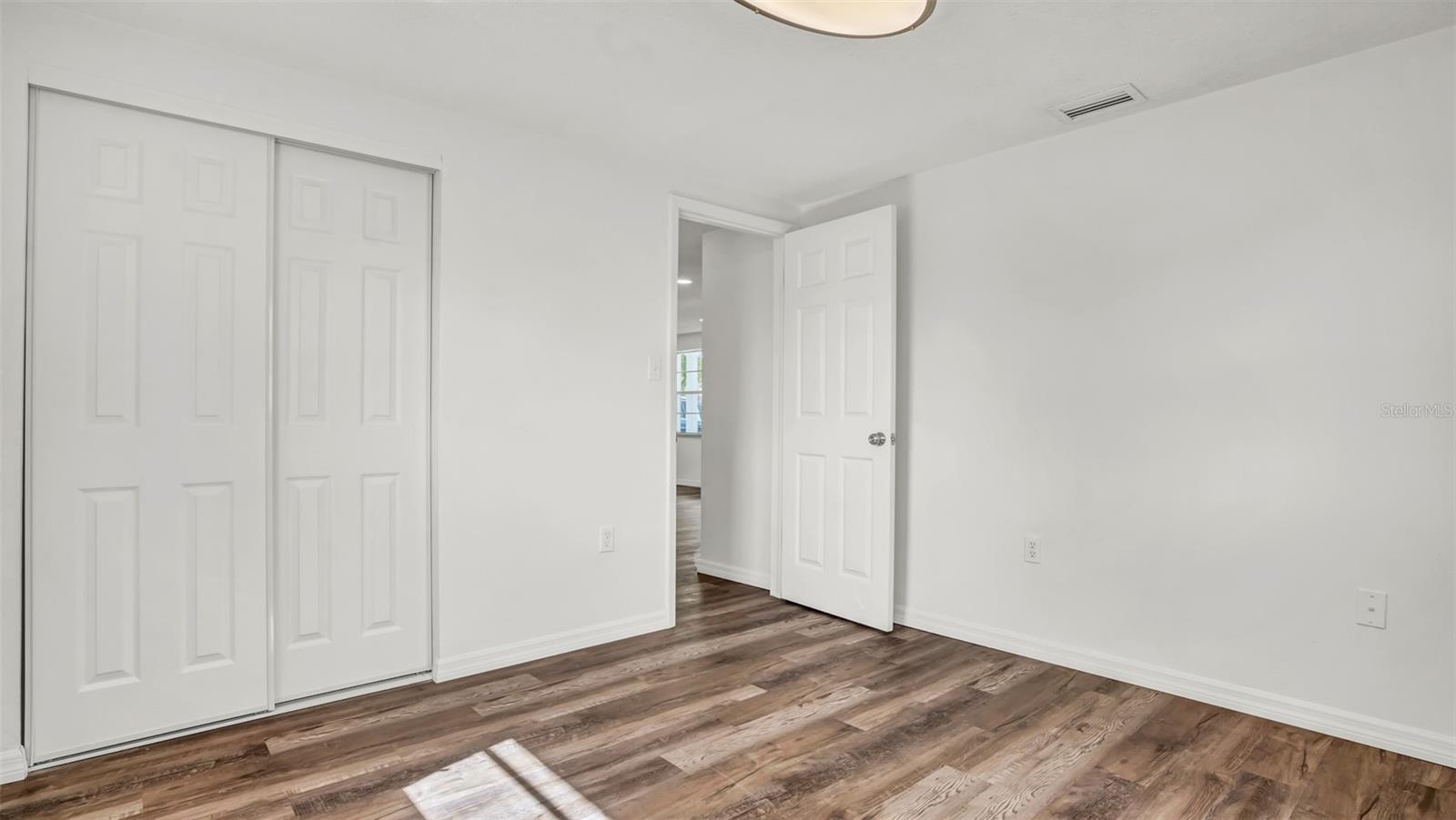 Image 17 of 29 For 7124 Parrot Drive