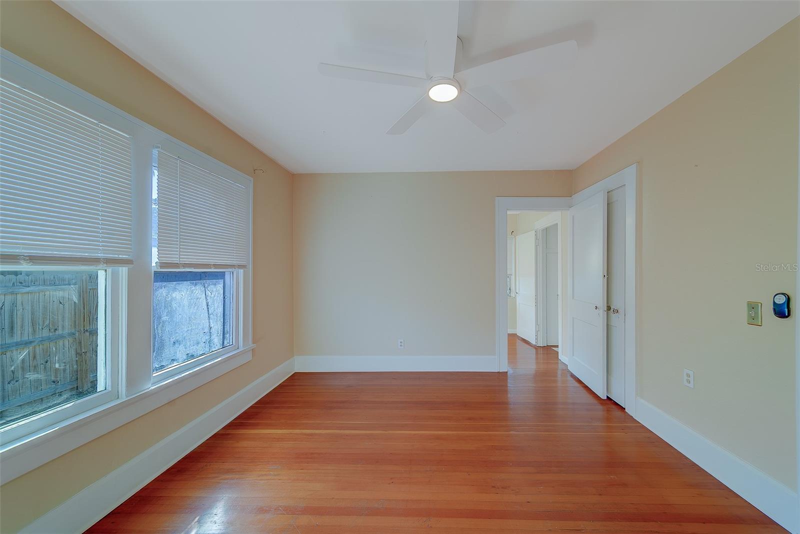 Image 17 of 62 For 4642 7th Avenue N