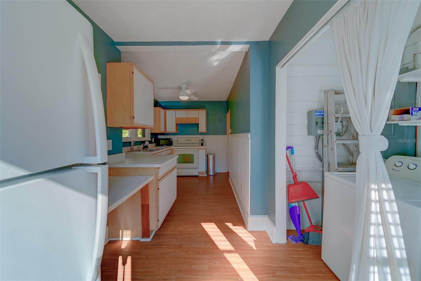 Image 35 of 62 For 4642 7th Avenue N