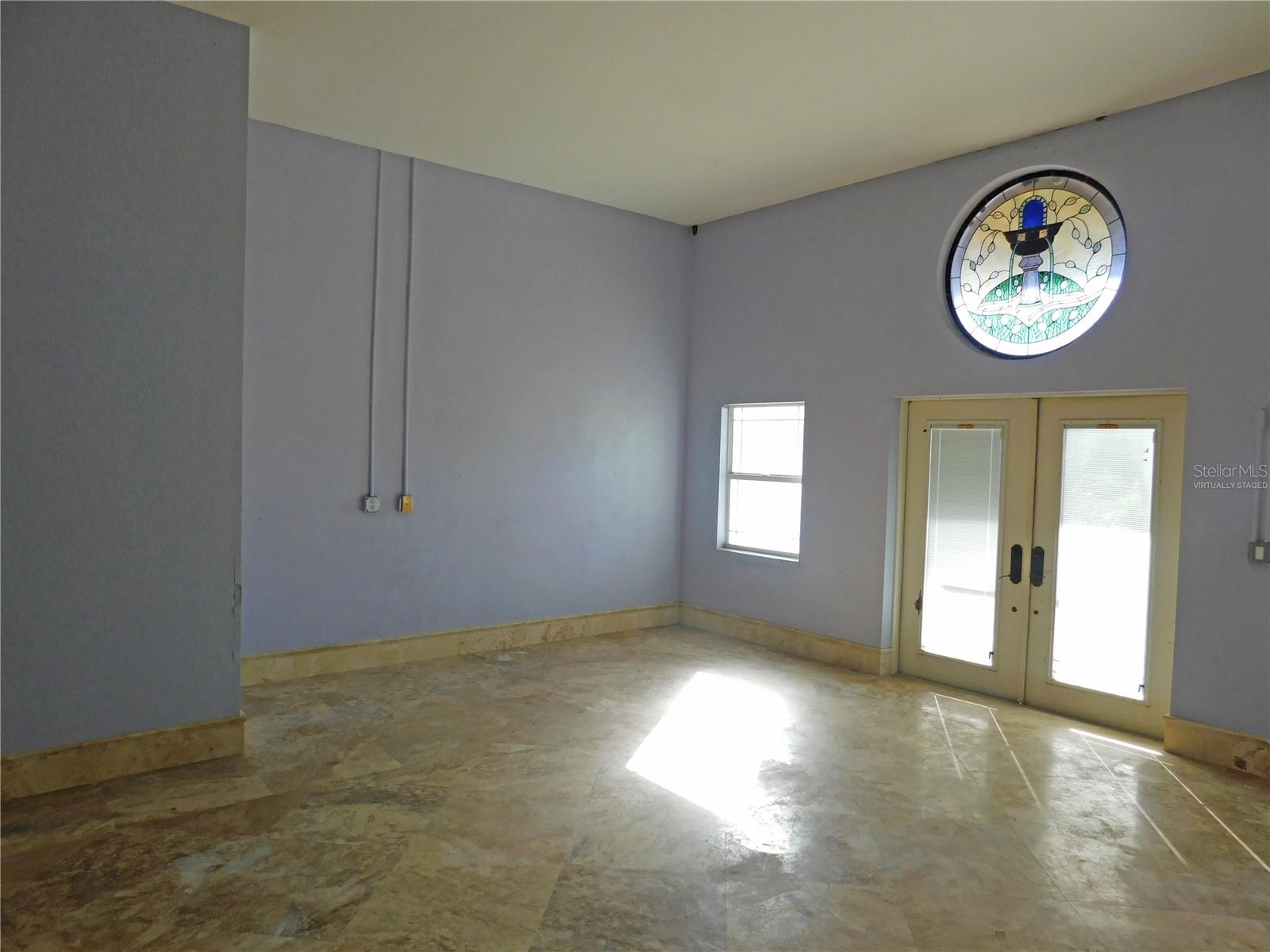 Image 6 of 36 For 935 Bayshore Drive