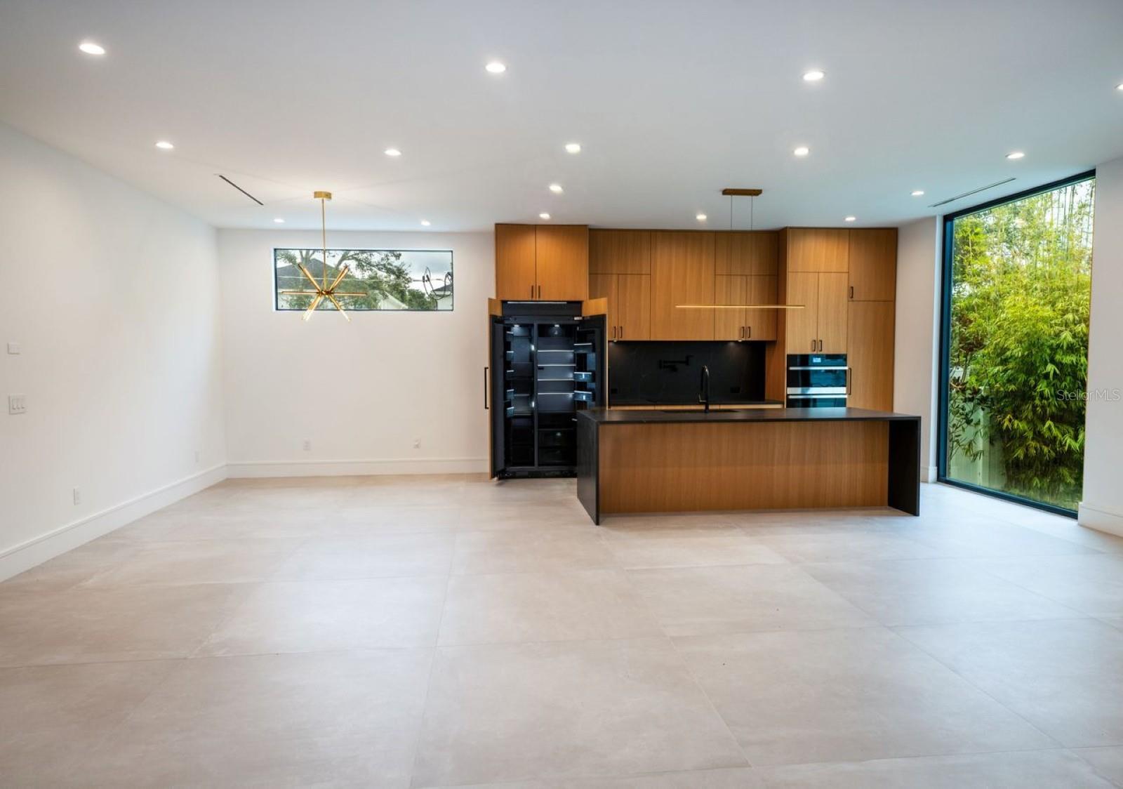 Image 21 of 83 For 3010 Trilby Avenue